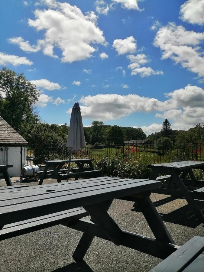 The Brown Horse Inn Winster  Dış mekan fotoğraf