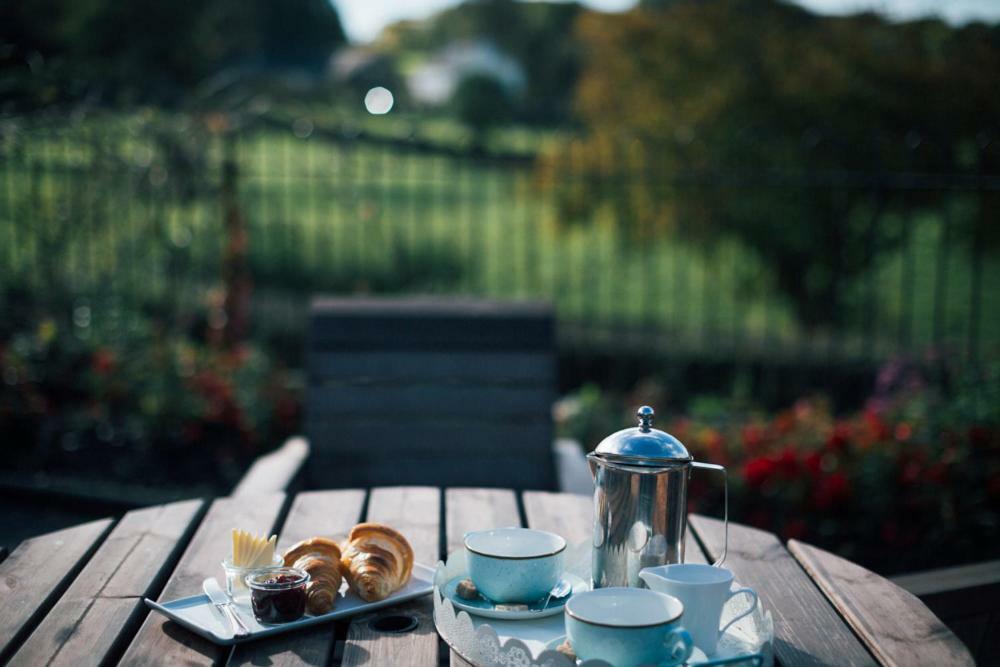 The Brown Horse Inn Winster  Dış mekan fotoğraf